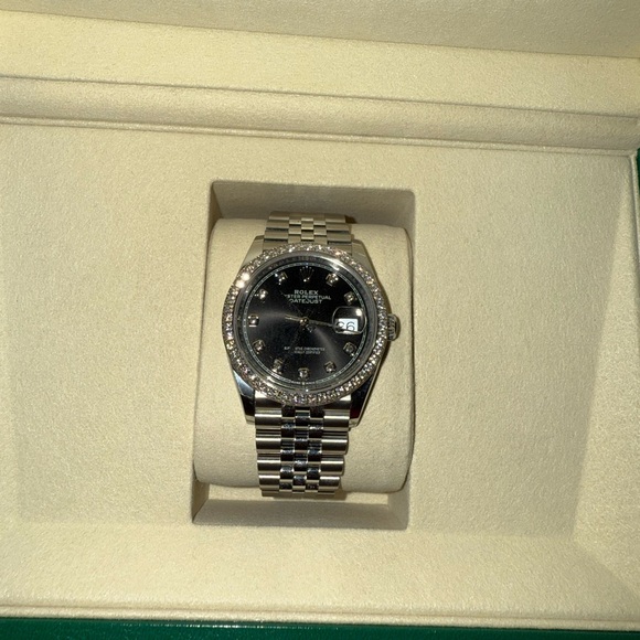 Rolex - Picture 9 of 9